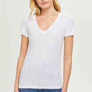 Goldie Signature Slub V-Neck Short Sleeve Pima Cotton Tee Women’s Medium
